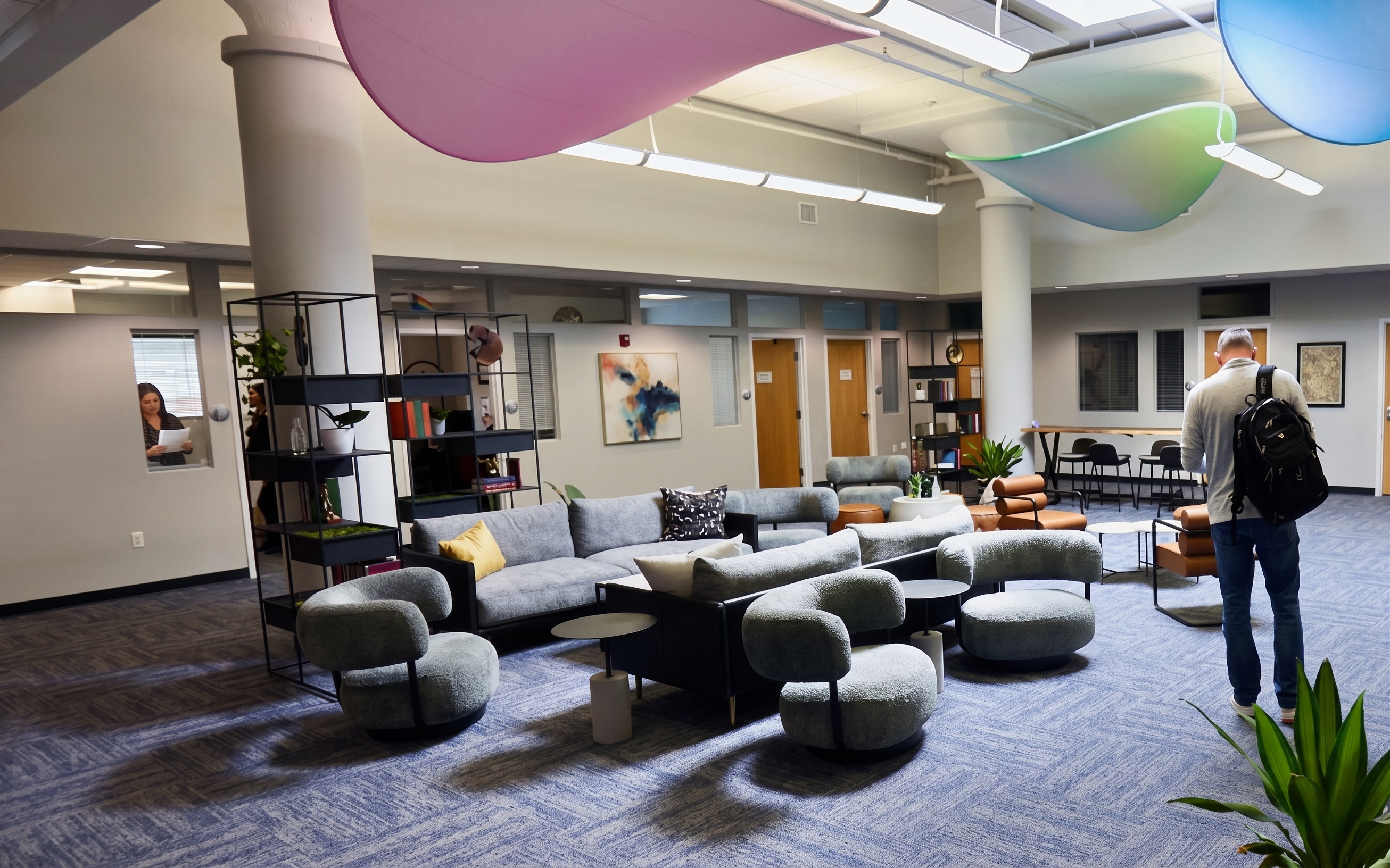 Back Bay Mental Health lounge and common area